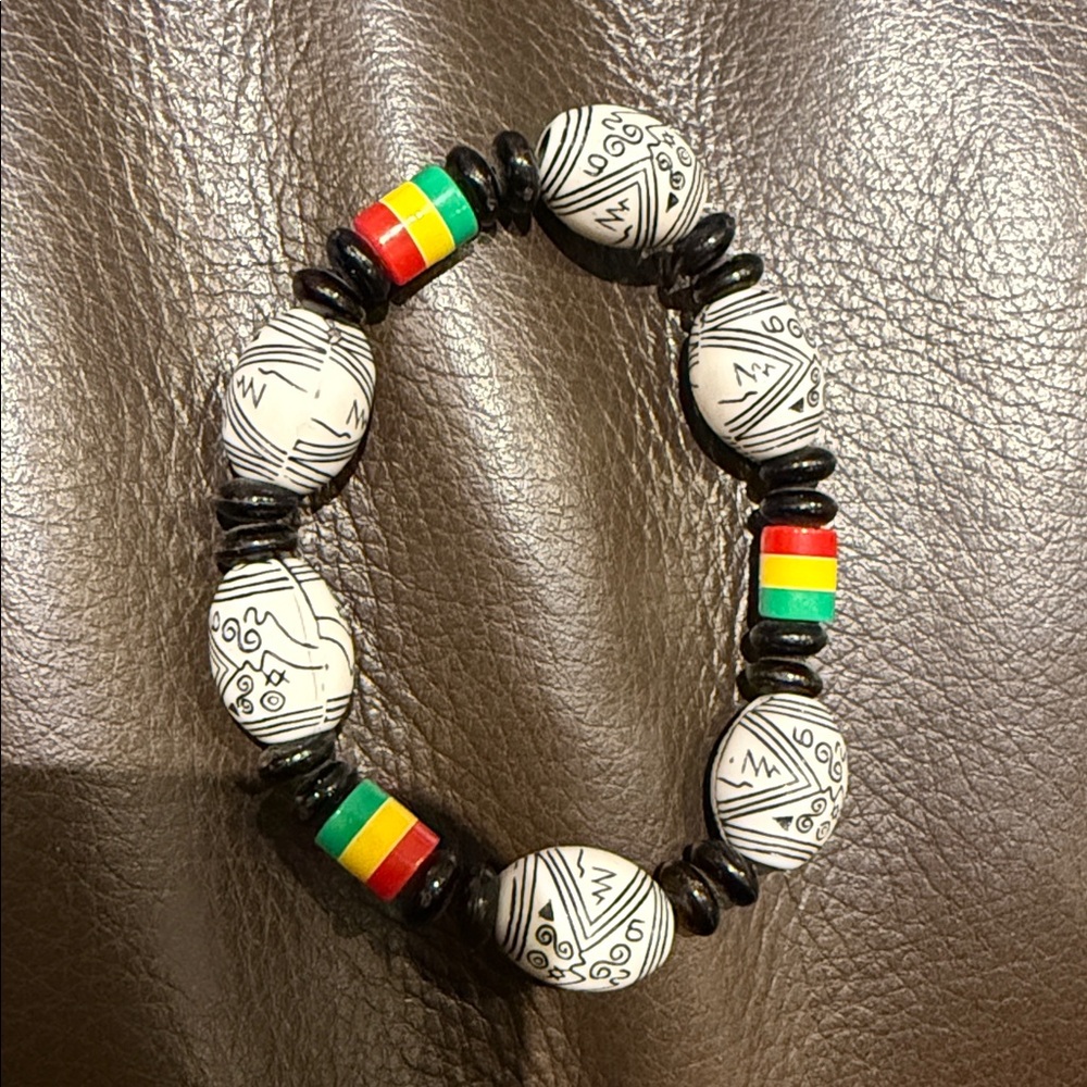 African Bracelets - Picture 3 of 3